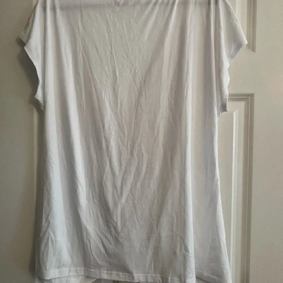 Elegant White Short Sleeve Women's Top - Picture 2 of 3